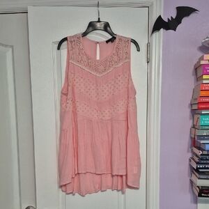 SUZANNE BETRO Pink Lace Sleeveless Top